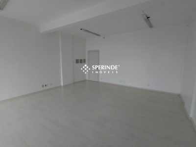 Sala para alugar com 40m² no bairro Centro em Caxias do Sul - Foto 7