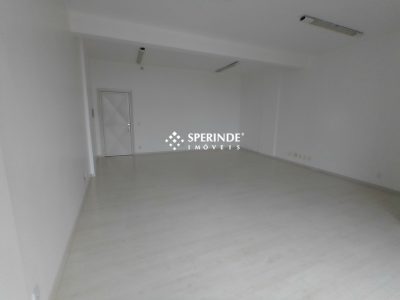 Sala para alugar com 40m² no bairro Centro em Caxias do Sul - Foto 11