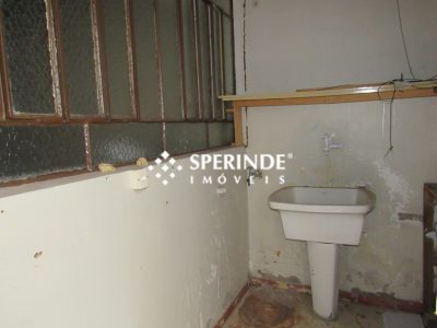 Casa Comercial para alugar com 300m², 3 quartos no bairro Rio Branco em Caxias do Sul - Foto 12