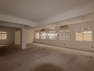 Sala para alugar com 300m² no bairro Centro em Porto Alegre - Foto 8