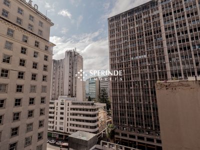 Sala para alugar com 300m² no bairro Centro em Porto Alegre - Foto 15