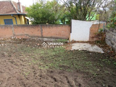 Terreno para alugar com 160m² no bairro Pio X em Caxias do Sul - Foto 2