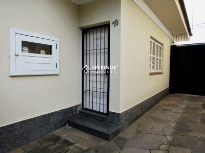 Casa Comercial para alugar com 80m², 2 quartos, 1 vaga no bairro Floresta em Porto Alegre - Foto 2