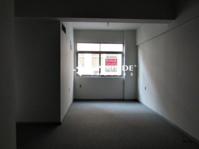 Sala para alugar com 48m² no bairro Centro em Porto Alegre - Foto 3