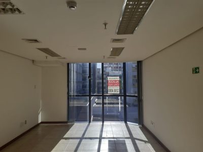 Sala para alugar com 38m², 1 vaga no bairro Mont Serrat em Porto Alegre - Foto 7