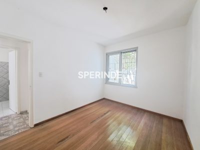 Apartamento para alugar com 100m², 3 quartos no bairro Medianeira em Porto Alegre - Foto 8