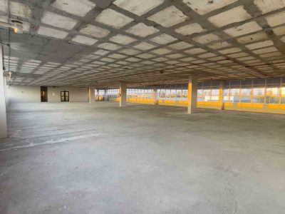 Sala para alugar com 890m², 88 vagas no bairro São João em Porto Alegre - Foto 6