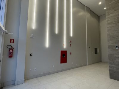 Sala para alugar com 890m², 88 vagas no bairro São João em Porto Alegre - Foto 14