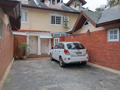 Casa em Condomínio para alugar com 302m², 4 quartos, 2 vagas no bairro Vila Conceição em Porto Alegre - Foto 7