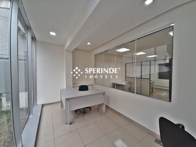 Casa Comercial para alugar com 247m², 11 quartos, 6 vagas no bairro Petrópolis em Porto Alegre - Foto 3