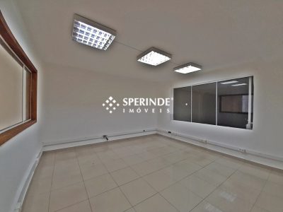 Casa Comercial para alugar com 247m², 11 quartos, 6 vagas no bairro Petrópolis em Porto Alegre - Foto 22