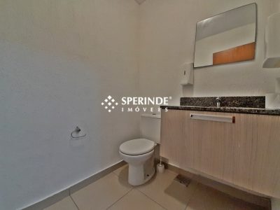 Casa Comercial para alugar com 247m², 11 quartos, 6 vagas no bairro Petrópolis em Porto Alegre - Foto 23