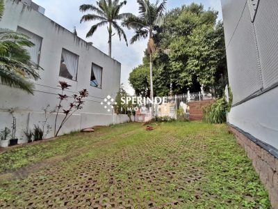 Casa Comercial para alugar com 247m², 11 quartos, 6 vagas no bairro Petrópolis em Porto Alegre - Foto 29