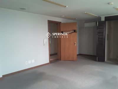 Sala para alugar com 40m² no bairro Centro em Caxias do Sul - Foto 2