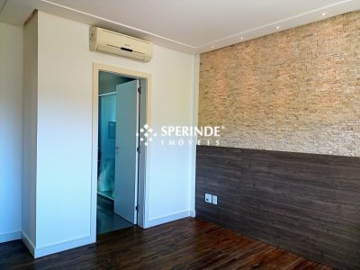 Casa em Condomínio para alugar com 551m², 4 quartos, 8 vagas no bairro Pedra Redonda em Porto Alegre - Foto 33