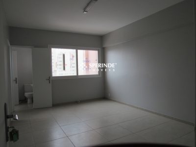 Sala para alugar com 28m² no bairro Centro em Caxias do Sul - Foto 5