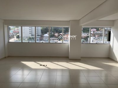 Sala para alugar com 57m², 1 vaga no bairro Cruzeiro em Caxias do Sul - Foto 5