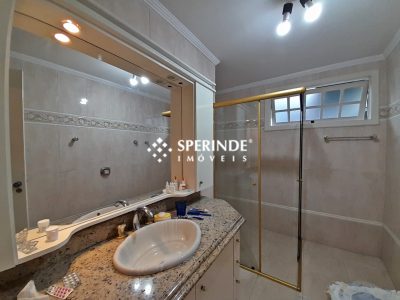 Casa para alugar com 225m², 4 quartos, 3 vagas no bairro Jardim Lindóia em Porto Alegre - Foto 15