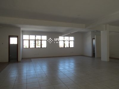 Sala para alugar com 152m², 2 vagas no bairro Centro em Caxias do Sul - Foto 2