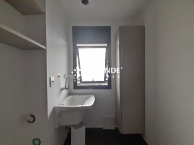 Apartamento para alugar com 57m², 2 quartos, 1 vaga no bairro Santana em Porto Alegre - Foto 18