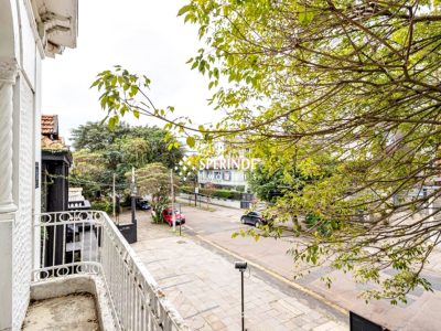 Casa Comercial para alugar com 250m², 11 quartos no bairro Moinhos de Vento em Porto Alegre - Foto 33