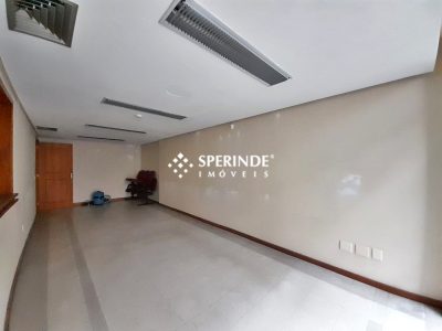 Prédio para alugar com 1.000m², 18 vagas no bairro Petrópolis em Porto Alegre - Foto 43