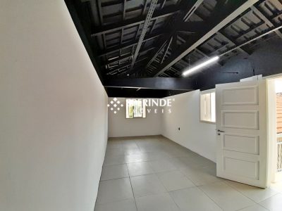 Casa Comercial para alugar com 125m², 3 quartos, 1 vaga no bairro Cristo Redentor em Porto Alegre - Foto 20