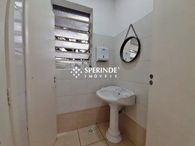 Casa Comercial para alugar com 196m², 3 quartos, 3 vagas no bairro Petrópolis em Porto Alegre - Foto 16