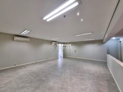 Sala para alugar com 80m², 1 vaga no bairro Auxiliadora em Porto Alegre - Foto 3