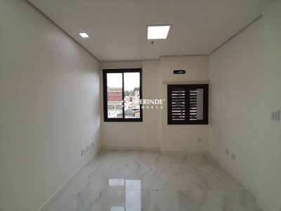 Sala para alugar com 25m², 1 vaga no bairro Menino Deus em Porto Alegre - Foto 9