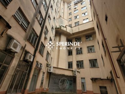 Andar para alugar com 1.499m² no bairro Centro em Porto Alegre - Foto 34