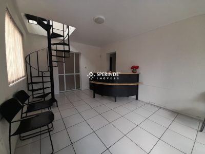 Casa Comercial para alugar com 280m², 7 quartos, 1 vaga no bairro São Geraldo em Porto Alegre - Foto 2