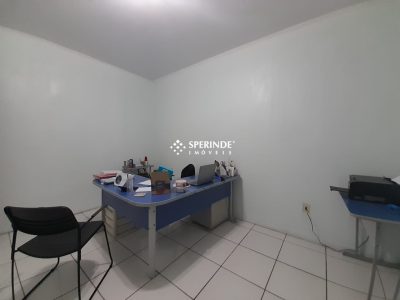 Casa Comercial para alugar com 280m², 7 quartos, 1 vaga no bairro São Geraldo em Porto Alegre - Foto 12