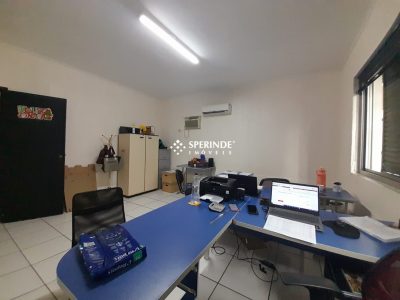 Casa Comercial para alugar com 280m², 7 quartos, 1 vaga no bairro São Geraldo em Porto Alegre - Foto 14