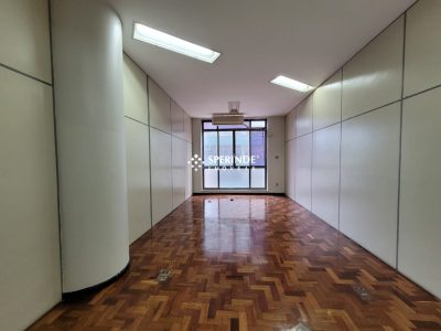 Andar para alugar com 1.073m² no bairro Centro em Porto Alegre - Foto 26