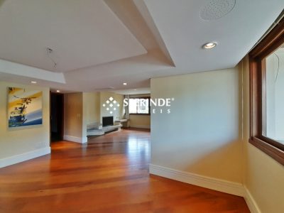 Apartamento para alugar com 163m², 3 quartos, 2 vagas no bairro Auxiliadora em Porto Alegre - Foto 2