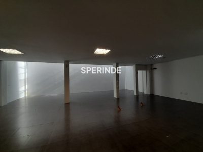 Prédio para alugar com 600m² no bairro Cinquentenario em Caxias do Sul - Foto 24