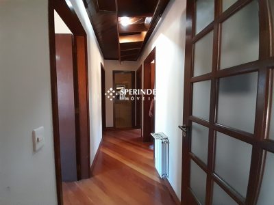 Casa para alugar com 363m², 4 quartos, 4 vagas no bairro Cristo Redentor em Caxias do Sul - Foto 18