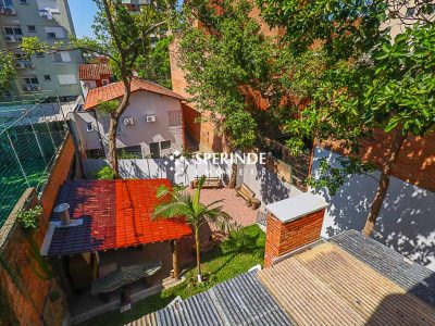 Casa Comercial para alugar com 260m², 6 quartos no bairro Petrópolis em Porto Alegre - Foto 17