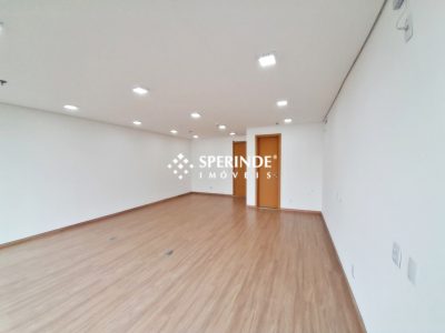 Sala para alugar com 44m², 1 vaga no bairro Independência em Porto Alegre - Foto 4