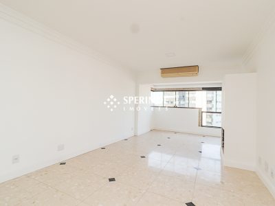 Apartamento para alugar com 162m², 3 quartos no bairro Moinhos de Vento em Porto Alegre - Foto 2