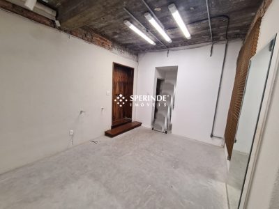 Casa Comercial para alugar com 150m², 2 vagas no bairro Centro em Caxias do Sul - Foto 12