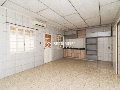 Casa para alugar com 80m², 2 quartos, 1 vaga no bairro Sarandi em Porto Alegre - Foto 3