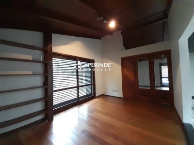 Casa para alugar com 360m², 4 quartos, 4 vagas no bairro Marechal Floriano em Caxias do Sul - Foto 4