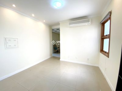 Apartamento para alugar com 230m², 4 quartos, 2 vagas no bairro São João em Porto Alegre - Foto 11