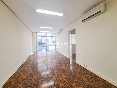 Sala para alugar com 104m² no bairro Centro em Porto Alegre - Foto 2