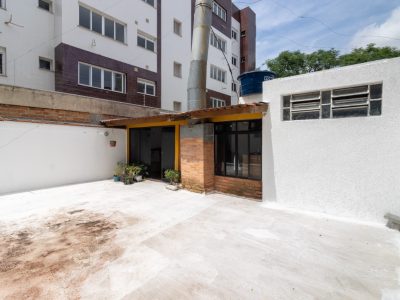 Casa Comercial para alugar com 270m², 1 quarto no bairro Azenha em Porto Alegre - Foto 15