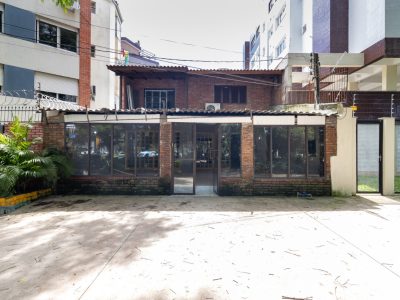 Casa Comercial para alugar com 270m², 1 quarto no bairro Azenha em Porto Alegre - Foto 18