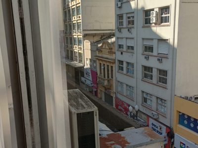 Sala para alugar com 97m² no bairro Centro Histórico em Porto Alegre - Foto 4