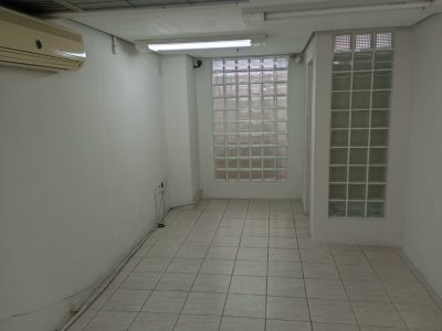 Sala para alugar com 97m² no bairro Centro Histórico em Porto Alegre - Foto 10